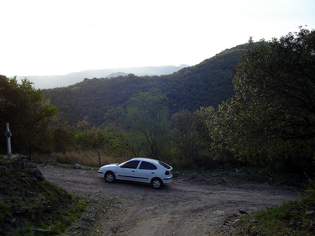 FB74D8906.jpg